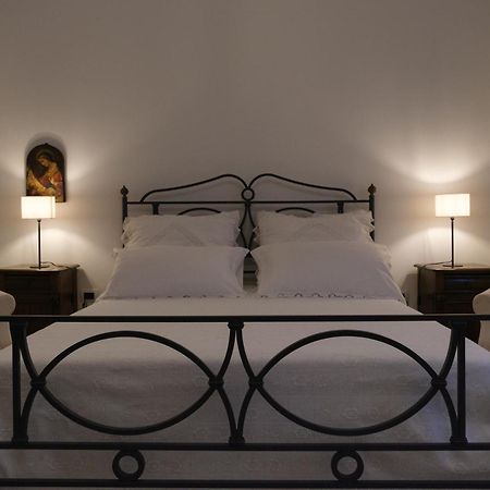 Bed and Breakfast La Finestra Sui Trulli Alberobello Exterior foto